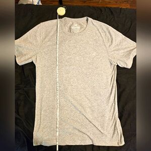 New balance tee